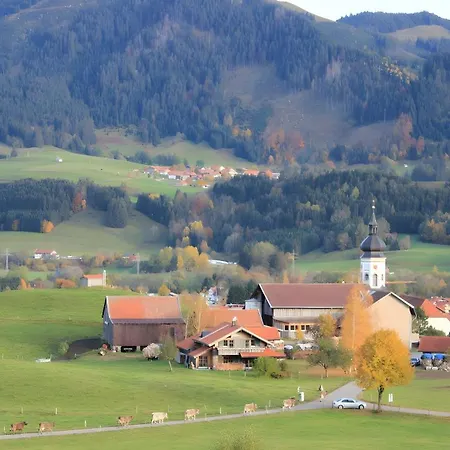 Haus Gruentensee شقة