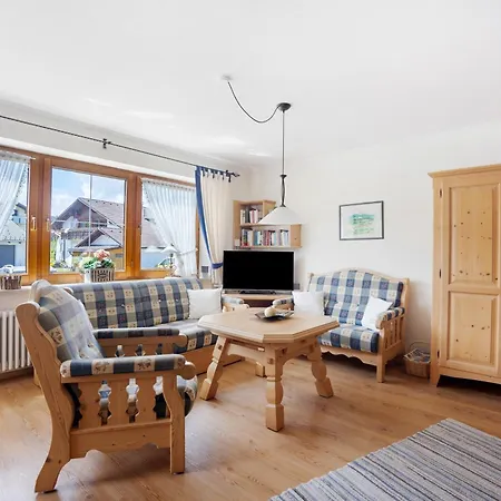 شقة Haus Gruentensee *